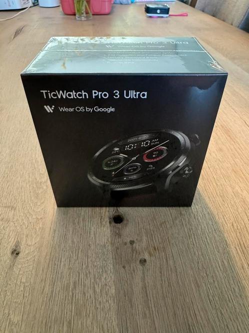 Ticwatch pro 3 ultra 4G LTE WH11013, Sieraden, Tassen en Uiterlijk, Smartwatches, Nieuw, Android, Zwart, Afstand, Calorieverbanding