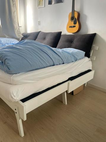 TWEE-PERSOONS IKEA  slaapbank