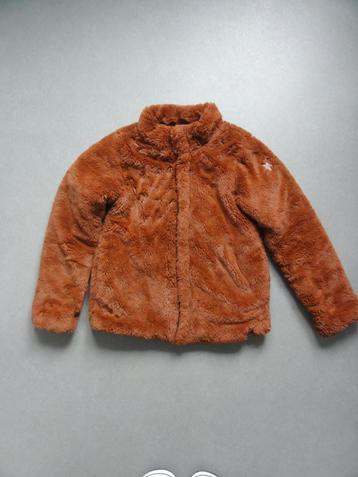 Retour imitatie bont jas bruin teddy  maat 11/12 = 146/152 beschikbaar voor biedingen