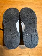 Nike dunk Grijs, Kleding | Heren, Schoenen, Overige kleuren, Nike, Ophalen of Verzenden, Sneakers of Gympen