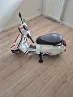 Elektrische kinder scooter - Vespa look, Kinderen en Baby's, Speelgoed | Buiten | Accuvoertuigen, Ophalen