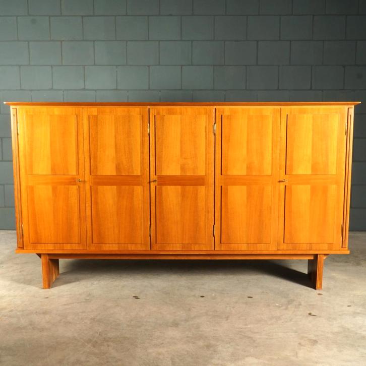 Vintage XL highboard – notenhout – jaren 60, Verzamelen, Retro, Huis en Inrichting, Ophalen of Verzenden