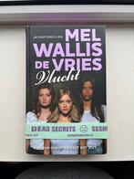 Vlucht - Mel Wallis de Vries, Boeken, Ophalen of Verzenden, Zo goed als nieuw, Nederland