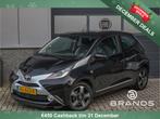 Toyota Aygo 1.0 X-clusiv Zeer luxe Navi Clima Camera Keyless, Auto's, Toyota, Voorwielaandrijving, Stof, Gebruikt, 4 stoelen