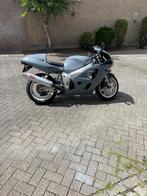 Suzuki gsxr600 srad, Motoren, Sportuitlaat, 4 cilinders, Meer dan 35 kW, 600 cc