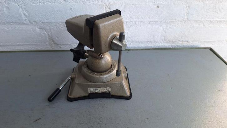 Panavise 381 kleine bankschroef, Doe-het-zelf en Verbouw, Gereedschap | Handgereedschap, Gebruikt, Ophalen of Verzenden