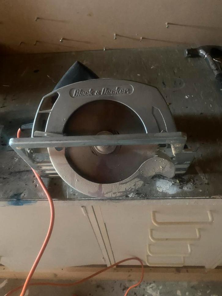 Zaagmachine & Poetsmachine - Set voor de Klusser!, Doe-het-zelf en Verbouw, Gereedschap | Zaagmachines, Gebruikt, Cirkelzaag, Ophalen