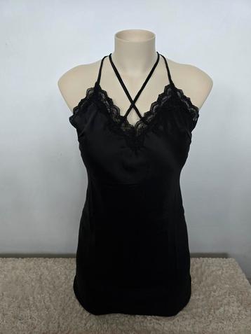 Nieuw lingadore negligé S M L of XL €25
Pyjama nacht jurkje
 beschikbaar voor biedingen