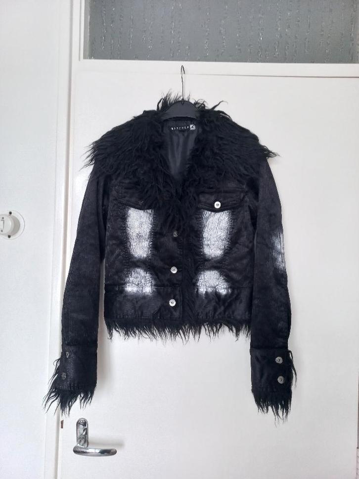 Superstar - Zwart rib stof jasje, jack met fake fur. Mt. S, Kleding | Dames, Jassen | Winter, Zo goed als nieuw, Maat 36 (S), Zwart