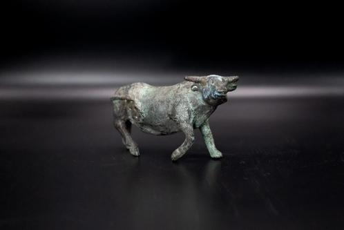 Antiek bronzen beeldje aziatische waterbuffel, Antiek en Kunst, Antiek | Koper en Brons, Ophalen of Verzenden