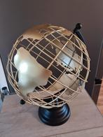 Gouden metalen wereldbol, Huis en Inrichting, Woonaccessoires | Wereldbollen, Ophalen of Verzenden, Zo goed als nieuw