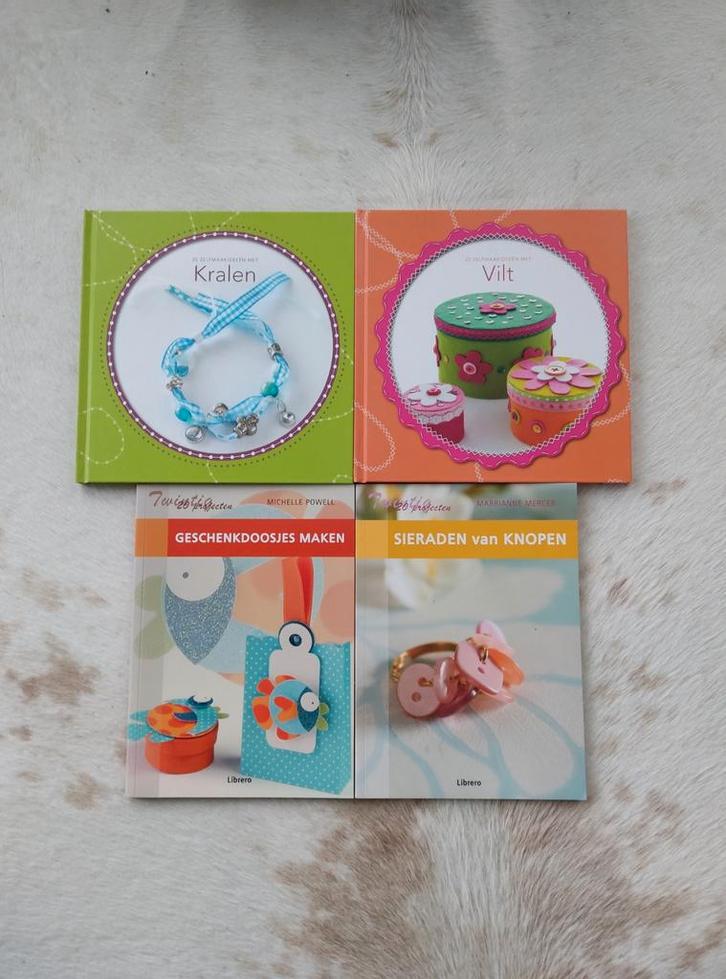 Set: 4 creatieve boeken(techniek en ideeën),€2,50/stuk, zgan, Boeken, Hobby en Vrije tijd, Zo goed als nieuw, Overige onderwerpen