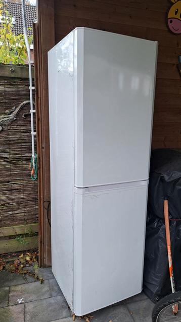 Koel-vriescombinatie 180cm - Ruim en functioneel! beschikbaar voor biedingen