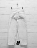 FRAME - Mooie High Rise barrel maat W29 / W30 - Nieuw €322, Kleding | Dames, Spijkerbroeken en Jeans, FRAME, Wit, Nieuw, Ophalen of Verzenden