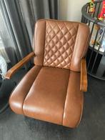 Mooie bruine stoel, Huis en Inrichting, Ophalen of Verzenden, Zo goed als nieuw, 75 tot 100 cm, 50 tot 75 cm