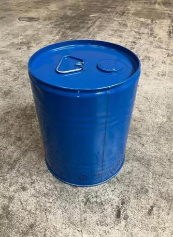 77 stuks metalen vaten van 20 liter zonder flexspout beschikbaar voor biedingen
