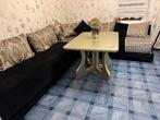 Marokkaanse bank sadari met tafel en extra bekleding., Ophalen, Zo goed als nieuw