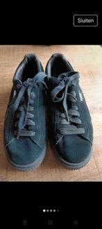 Puma suede maat 41, Ophalen of Verzenden, Zo goed als nieuw, Sneakers of Gympen
