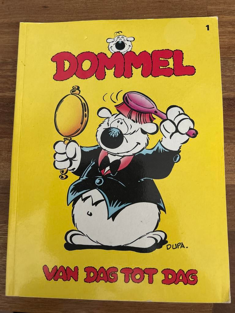 Dommel - Van Dag Tot Dag - Dupa, Eén stripboek, Ophalen of Verzenden, Gelezen