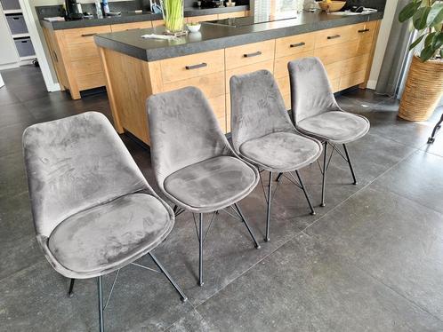 Kick kuipstoel velvet - antraciet 4x eetkamerstoel, Huis en Inrichting, Stoelen, Zo goed als nieuw, Vier, Grijs, Ophalen
