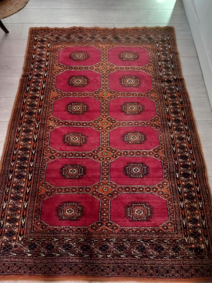 Perzisch vloerkleed, bordeaux rood, 120x180cm, Huis en Inrichting, Stoffering | Tapijten en Kleden, Gebruikt, 100 tot 150 cm, 150 tot 200 cm