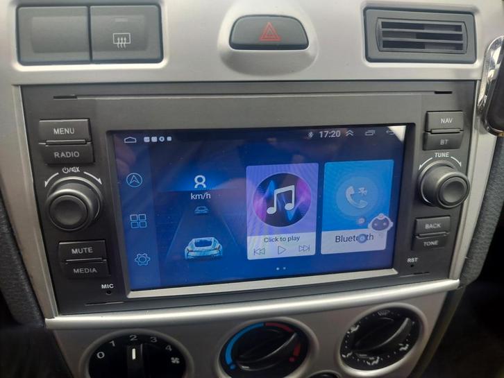 Te koop radio voor ford Fiesta mk5 of ford Fusion etc, Auto diversen, Autoradio's, Zo goed als nieuw, Ophalen of Verzenden