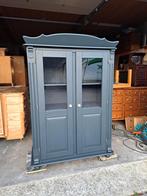 Grijze grenen kast, Ophalen, RoDeKo Volendam, R.kooij65@gmail.com, Glas