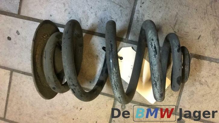 Achterveer Links Rechts BMW 3 serie E46 kleurcode: 2x geel, Auto-onderdelen, Ophanging en Onderstel, BMW, Gebruikt, Ophalen of Verzenden