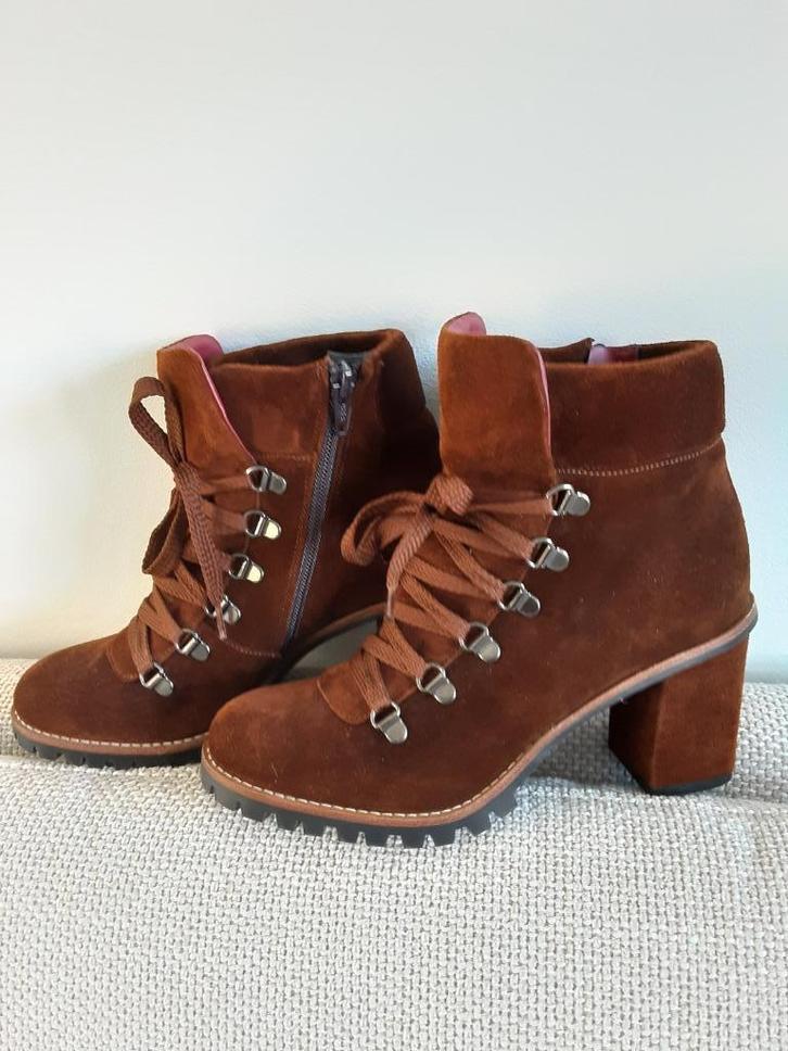 *NIEUW* Prachtige enkellaarsjes met hak Maat 37, Kleding | Dames, Schoenen, Nieuw, Lage of Enkellaarzen, Overige kleuren, Ophalen of Verzenden