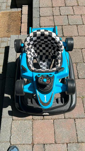 Speelgoed auto voor baby beschikbaar voor biedingen