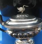 Zilveren theepot met zwaan. Empire periode JL D-1838, Antiek en Kunst, Antiek | Goud en Zilver, Verzenden, Zilver