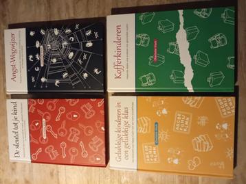 Charlotte Visch ,4 boeken beschikbaar voor biedingen