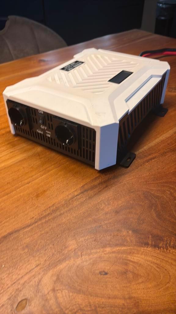 Omvormer 12 v 3000w, Caravans en Kamperen, Camper-accessoires, Zo goed als nieuw, Ophalen of Verzenden