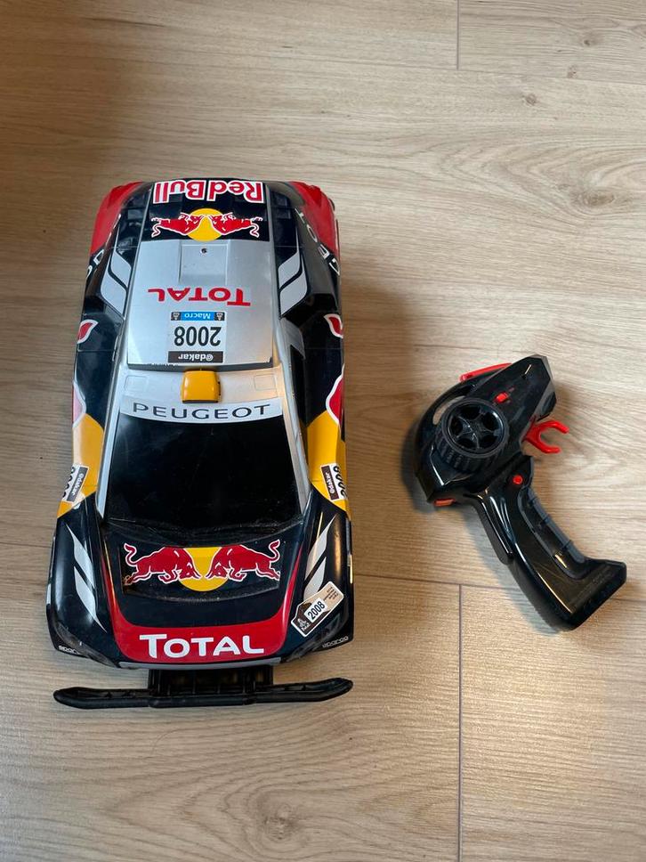 Carrera RC Peugeot 2008 DKR Red Bull 1:16, Hobby en Vrije tijd, Modelbouw | Radiografisch | Auto's, Gebruikt, Ophalen of Verzenden