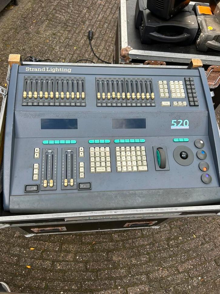 Strand 520 lichttafel, Muziek en Instrumenten, Licht en Laser, Gebruikt, Licht, Ophalen