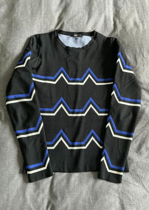 Nikkie, Moderne trui, maat 40, Kleding | Dames, Truien en Vesten, Zo goed als nieuw, Maat 38/40 (M), Zwart, Ophalen of Verzenden
