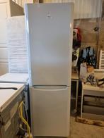 Indesit Koel-Vriescombinatie, Ophalen, Gebruikt, 200 liter of meer, 60 cm of meer