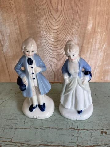 2 beeldjes delfts blauw. Man en vrouw. Barok kleding. Zgan. beschikbaar voor biedingen