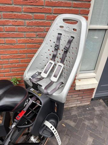 GMG Yepp fietsstoeltje + Easy Fit adapter – Zilver beschikbaar voor biedingen