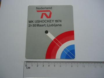 sticker oud WK IJSHOCKEY 1974 Ljubljana NN Nederland nl beschikbaar voor biedingen