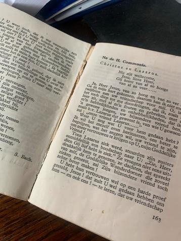 Oud Kerkboekje - Met Christus beschikbaar voor biedingen