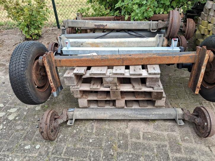 Assen  geremd en ongeremd   nieuw en gebruikt, Auto diversen, Aanhangwagen-onderdelen, Gebruikt, Ophalen