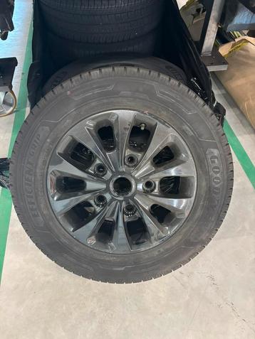 Ford Transit Custom Sparkle 16” velgen zwart nieuwe banden  beschikbaar voor biedingen