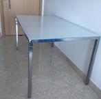 Torsby tafel chromen poten melkglas tafelblad, Huis en Inrichting, Tafels | Eettafels, 50 tot 100 cm, 100 tot 150 cm, Gebruikt