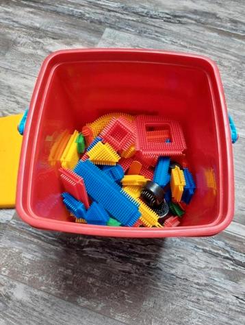 Nopper!! Bouwstenen beschikbaar voor biedingen