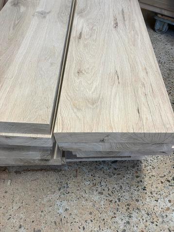 eiken traptreden / overzet treden  leuning op maat gemaakt beschikbaar voor biedingen