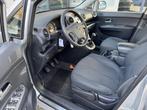 Kia Carens 2.0 CVVT X-ecutive Nieuwe apk Trekhaak, Auto's, Kia, Voorwielaandrijving, 1998 cc, 4 cilinders, 700 kg