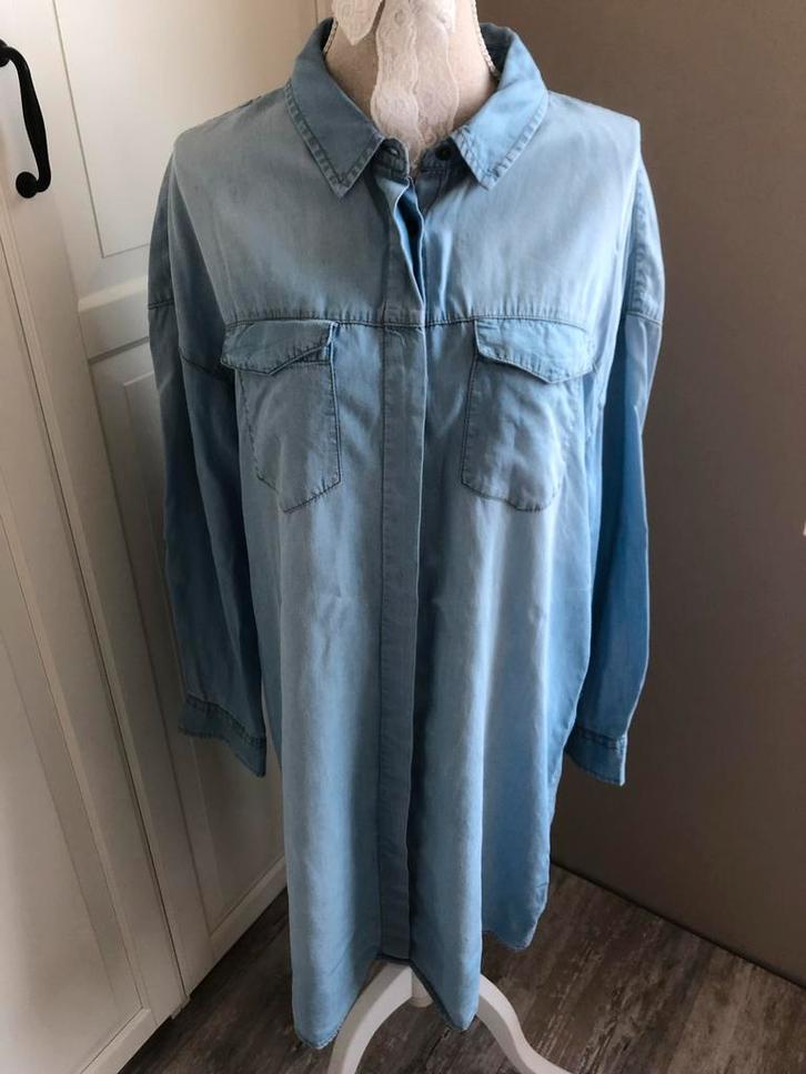 Blauw spijkerjurkje van Amisu. Maat 38., Kleding | Dames, Jurken, Zo goed als nieuw, Maat 38/40 (M), Blauw, Boven de knie, Verzenden