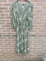Lange groene bewerkte jurk Didi maat S/36, Kleding | Dames, Jurken, Ophalen of Verzenden, Zo goed als nieuw, Maat 36 (S), Onder de knie