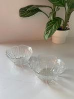 2x vintage schaaltje bloemmotief Fins design  P. Kallioinen, Ophalen of Verzenden, Overige stijlen, Glas, Schaal of Schalen